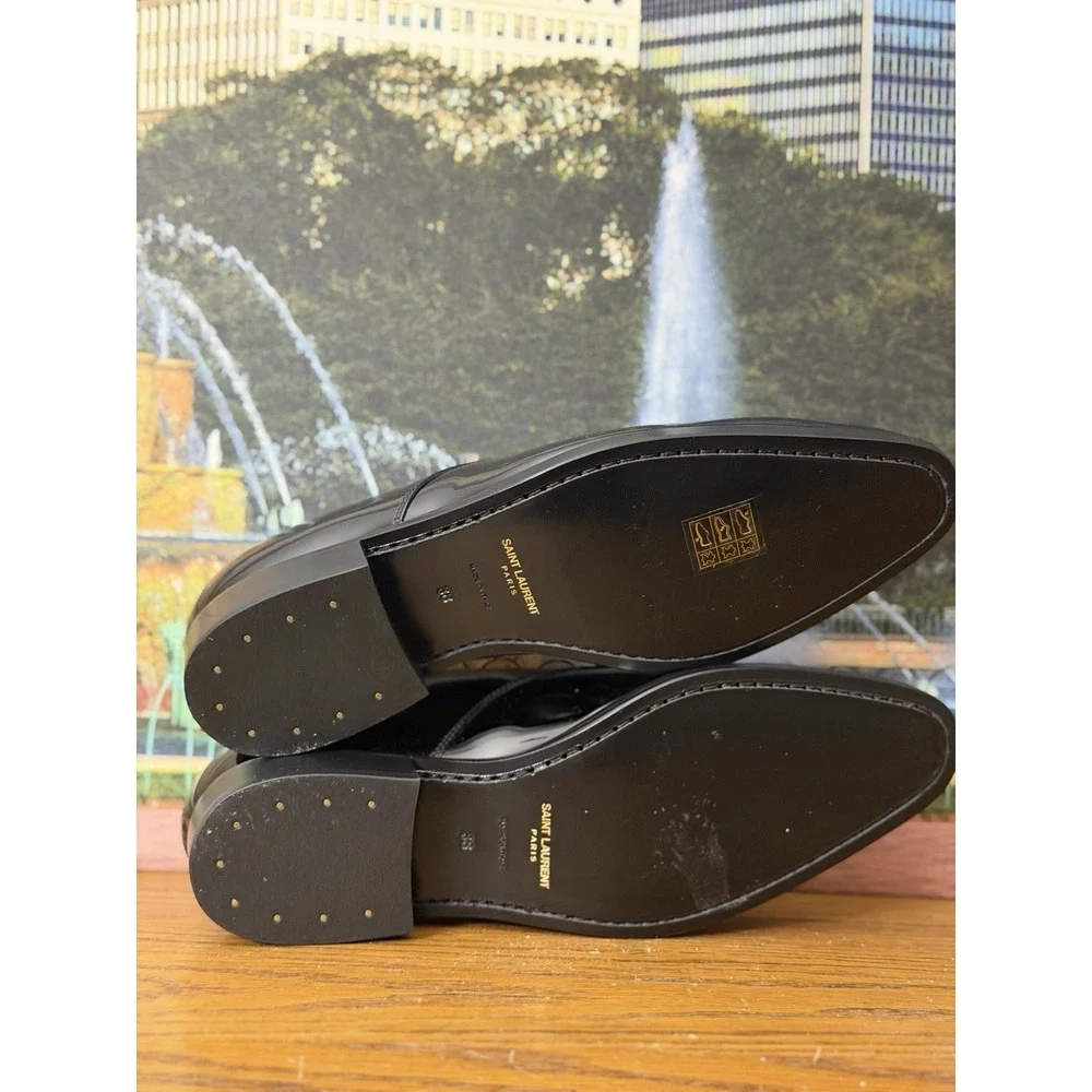New SAINT LAURENT Paris Black Patent Leather DEVON 25 DERBY